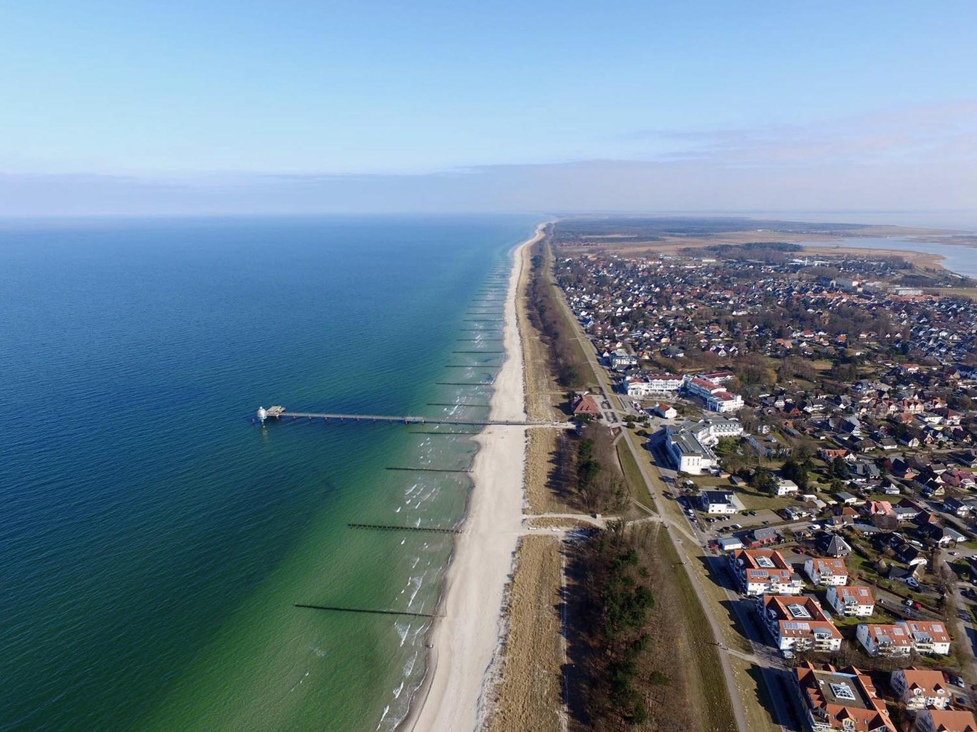 Die Kornblume Zingst Buitenkant foto